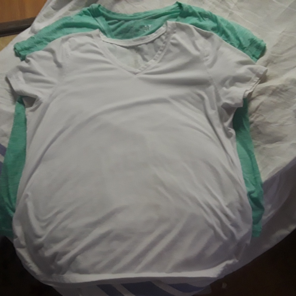 T-shirts size 3x
